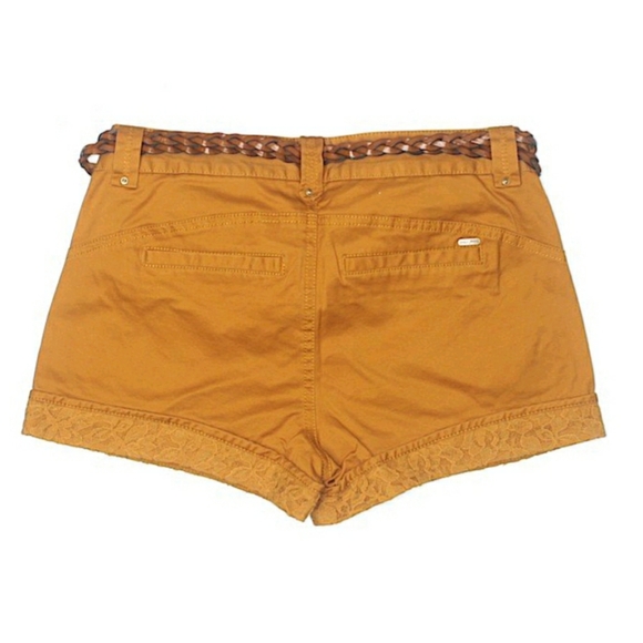 True Collection Shorts - Picture 2 of 10